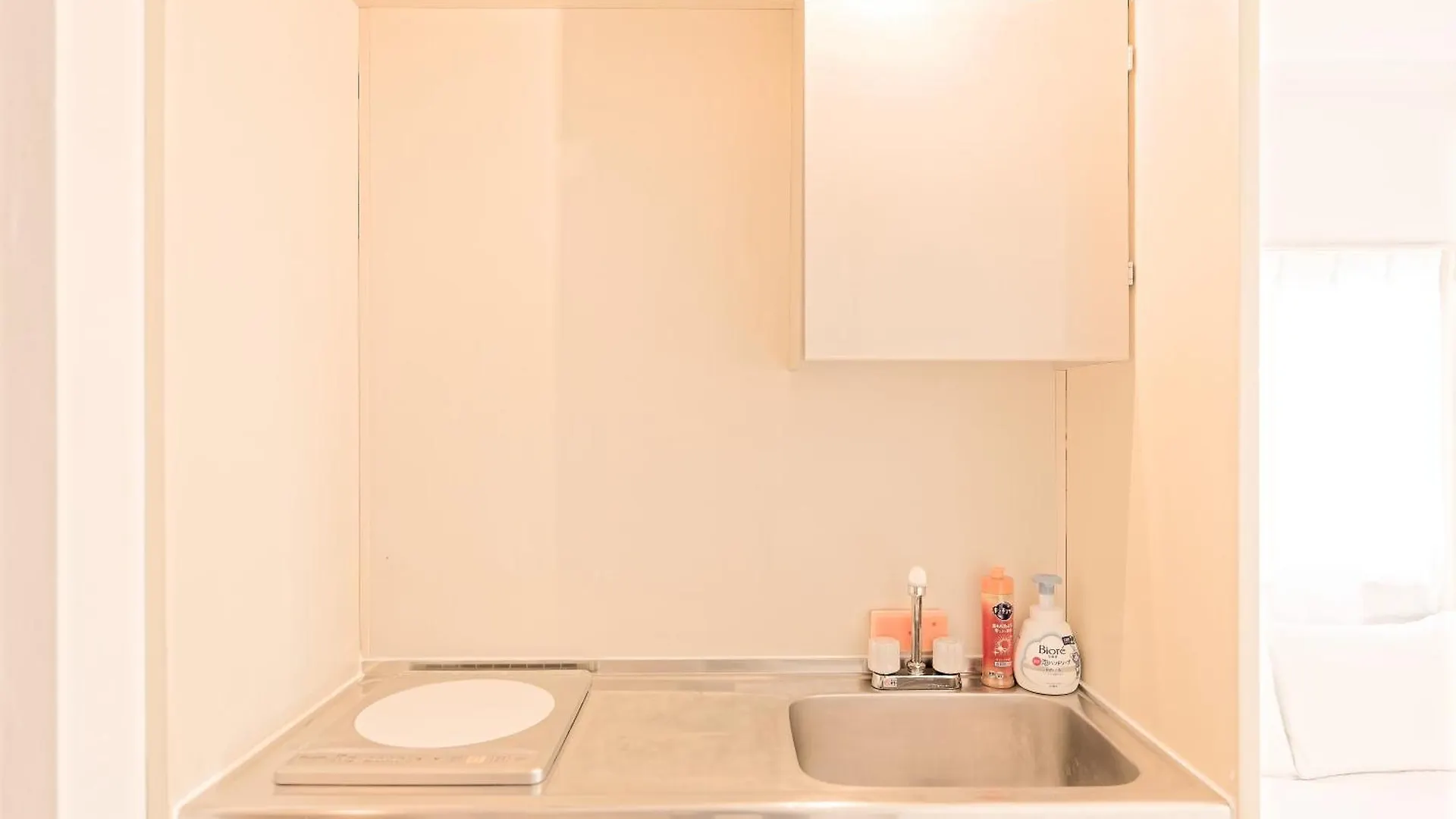 Shinjuku Higashinakano Shiro Apartment Токио