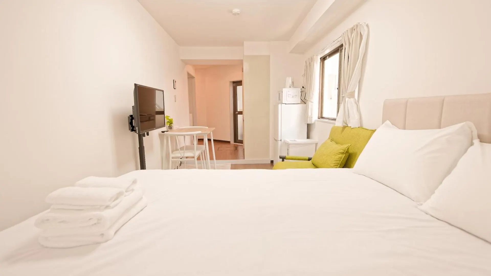 Shinjuku Higashinakano Shiro Apartment Токио 0*,  Япония